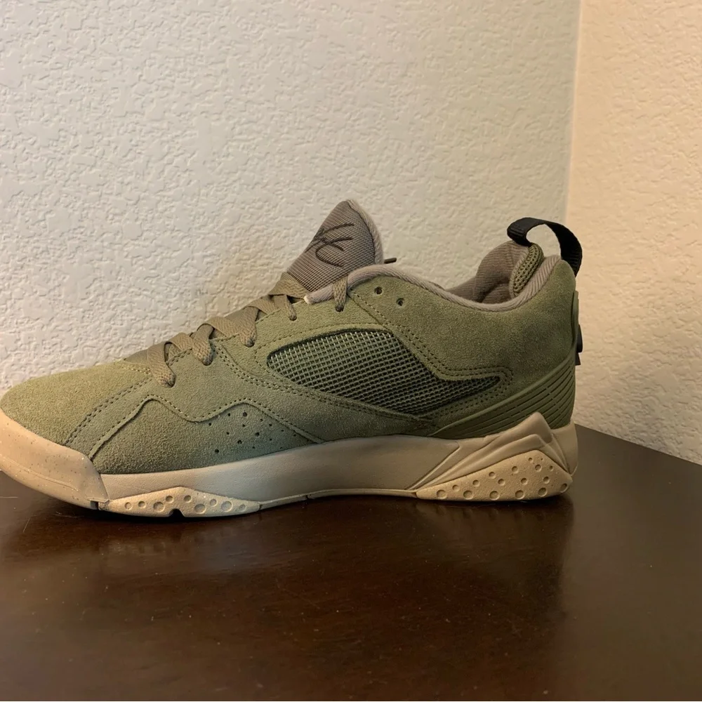 Nike Air Jordan MVP 92 Medium Olive Green Khaki Black HQ3950-201 Men's Size 10.5
